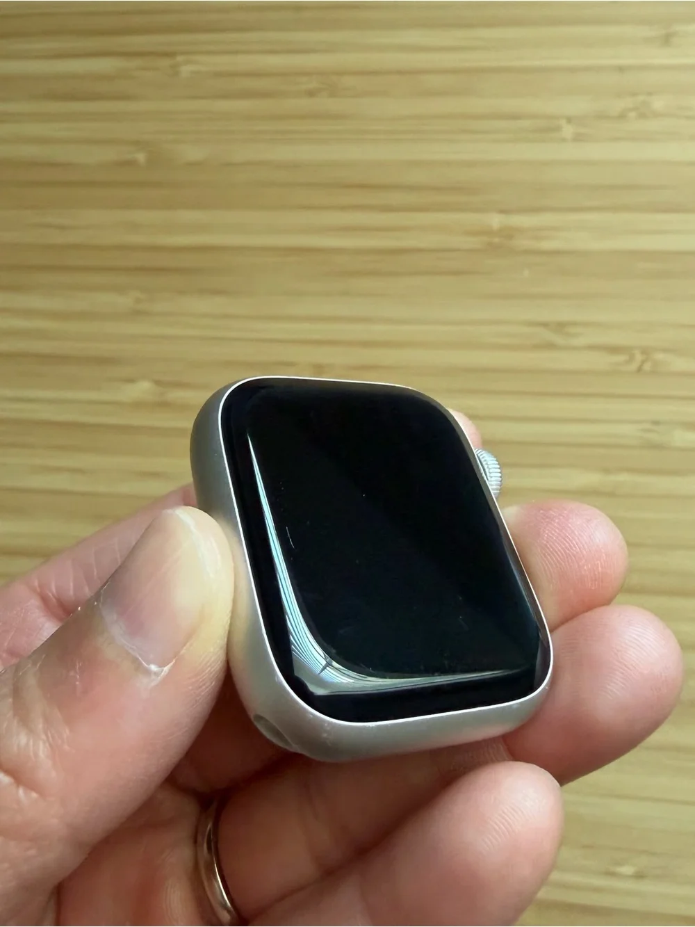 Apple Watch Series 7 GPS Starlight Aluminum